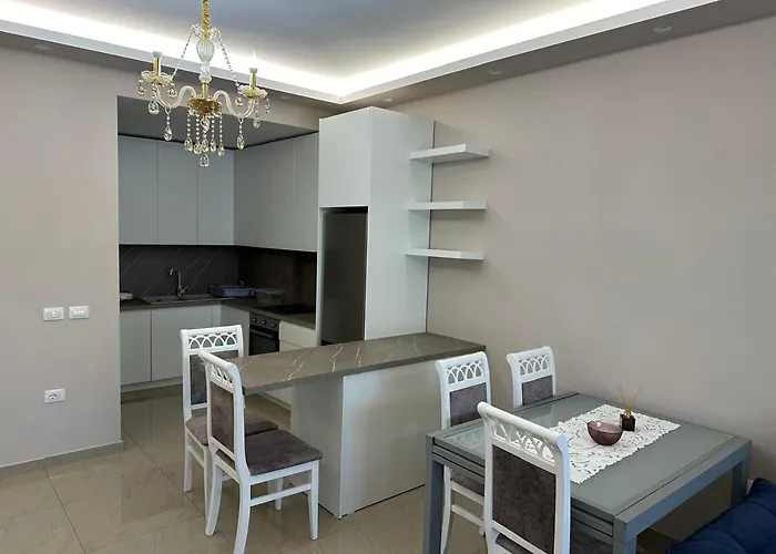 Cekodhima Jack Lungomare *